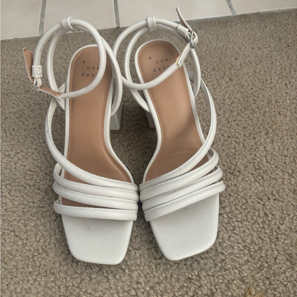A new day wedge heels